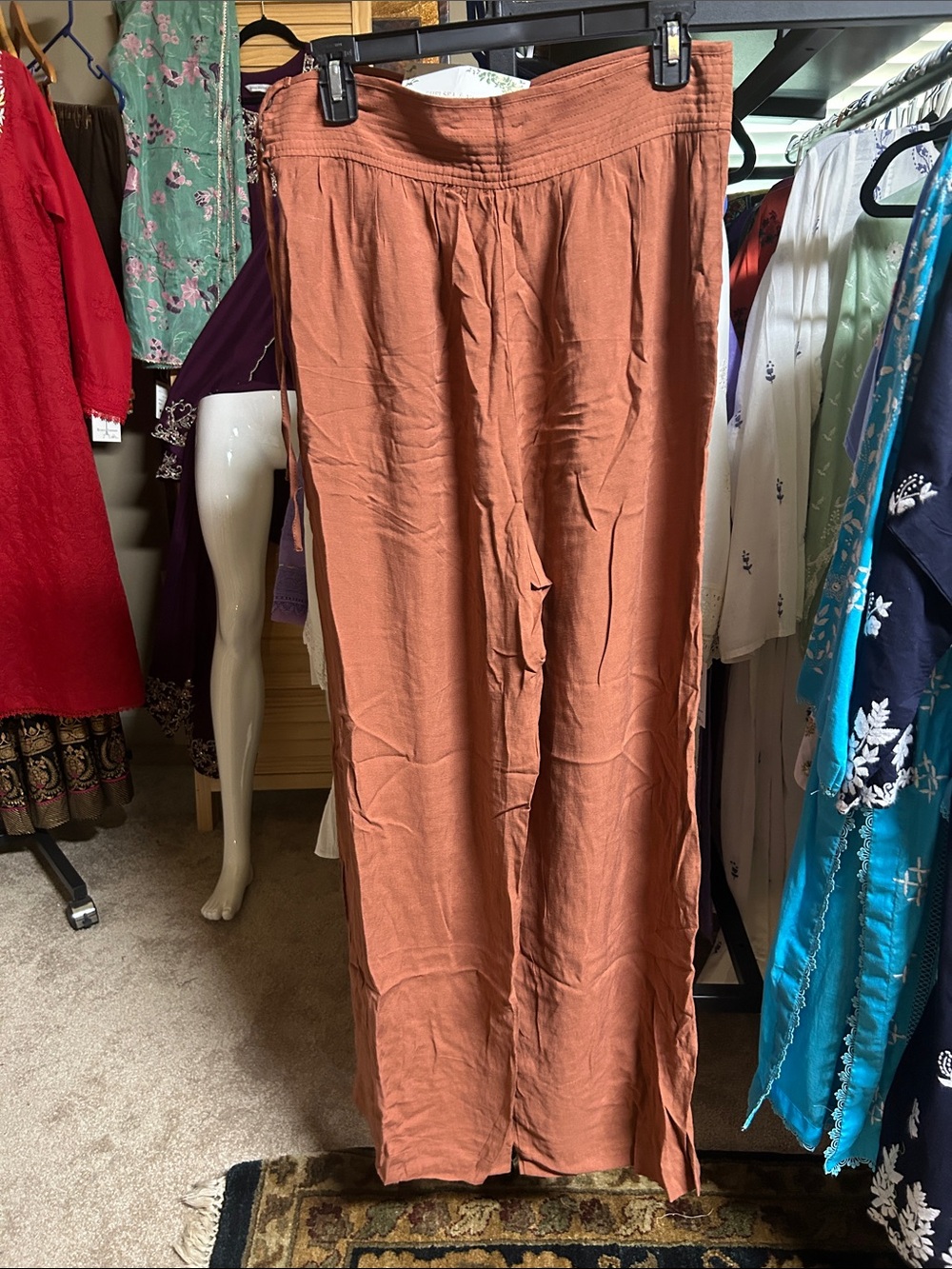 Chelsea & violet M Lightweight Rust Orange Wide-Leg Pants